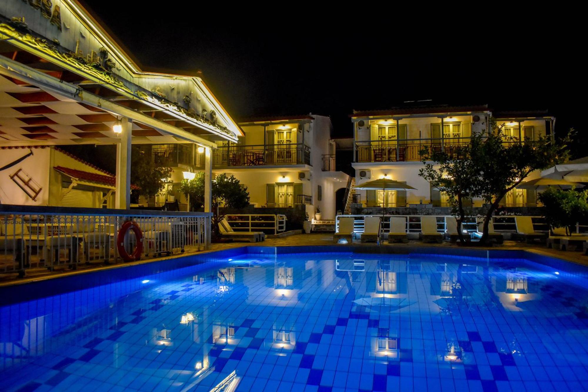 Villa Rosa Troulos Exterior photo