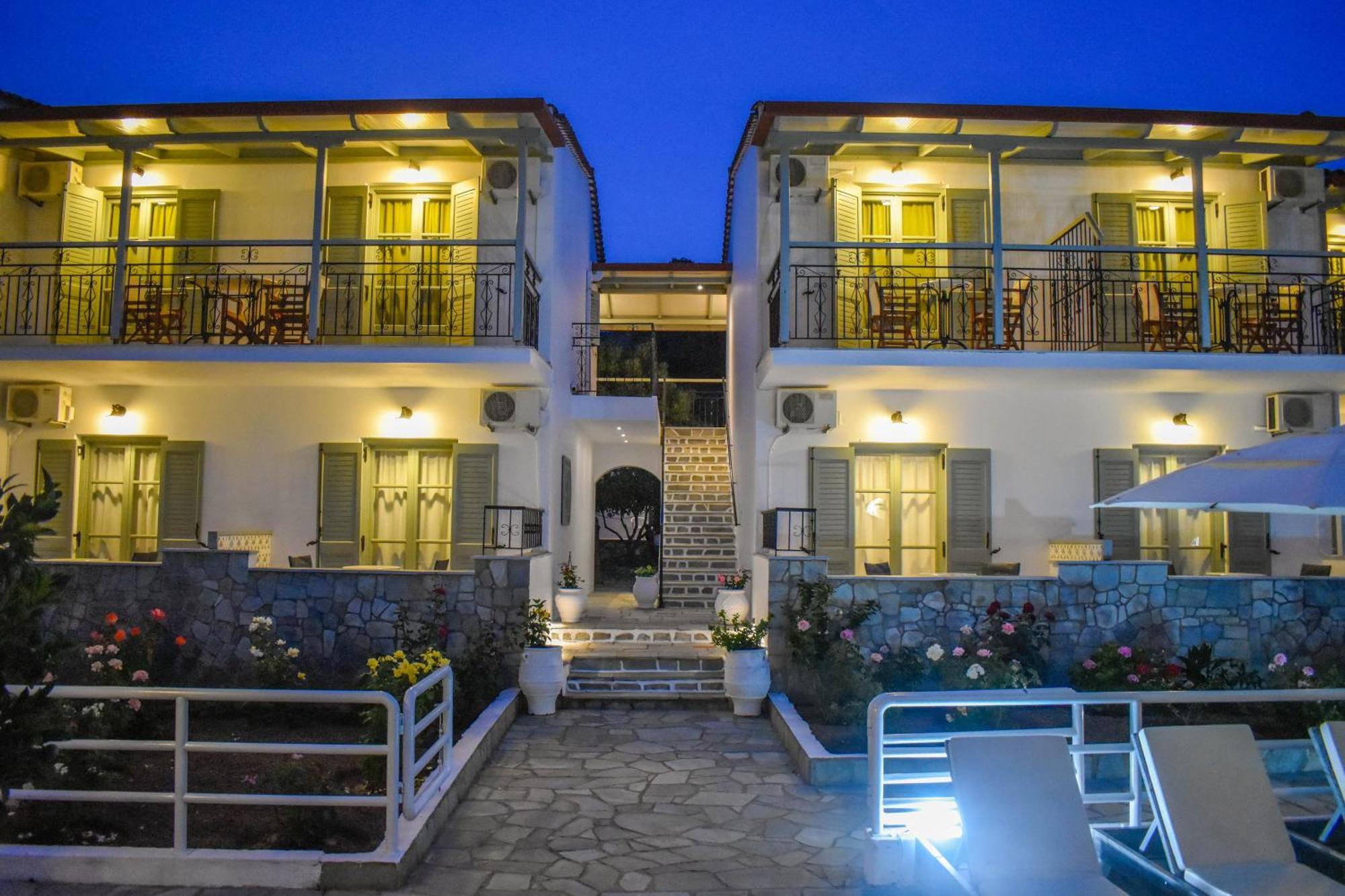 Villa Rosa Troulos Exterior photo